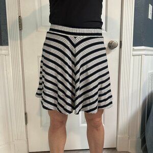 Loft Petite Black and White Chevron Skirt